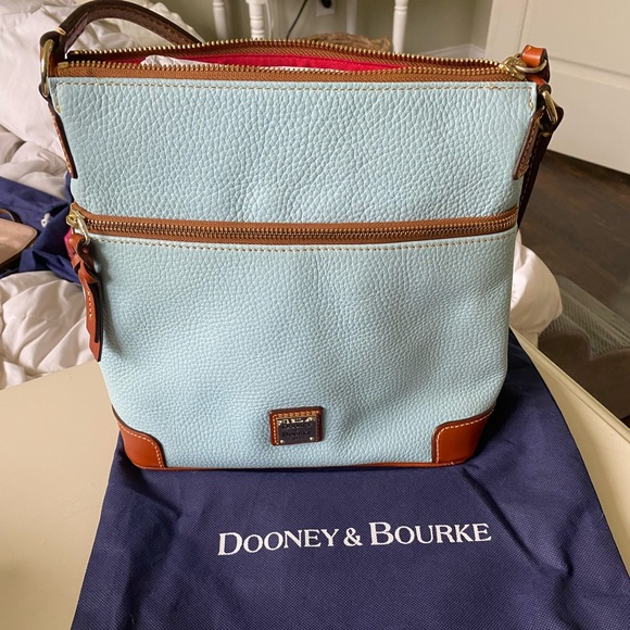 Dooney & Bourke crossbody bag large light blue - Picture 1 of 10